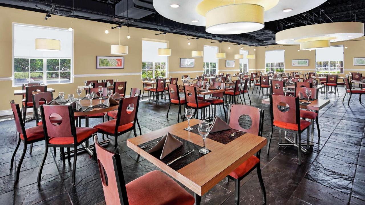Doubletree By Hilton Sunrise - Sawgrass Mills Ξενοδοχείο Εξωτερικό φωτογραφία