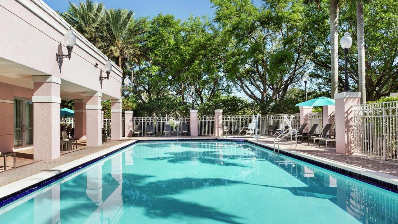 Doubletree By Hilton Sunrise - Sawgrass Mills Ξενοδοχείο Εξωτερικό φωτογραφία